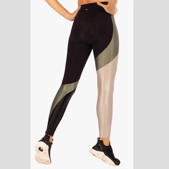 Koral Venus Blackout High Rise Legging - Picture 3 of 3